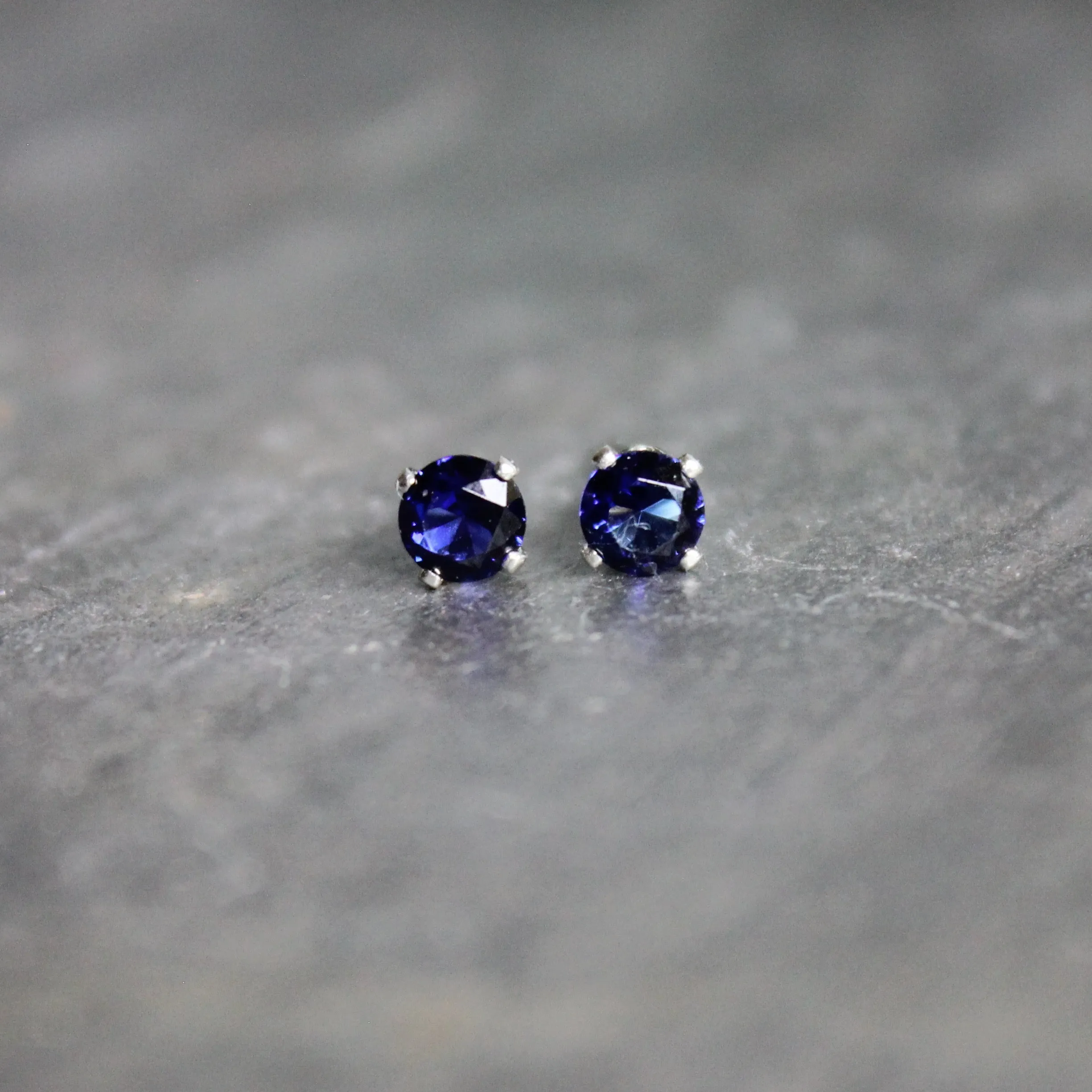4mm Sterling Silver Blue Sapphire Stud Earrings