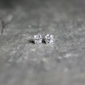 4mm Sterling Silver Clear Cubic Zirconia Stud Earrings