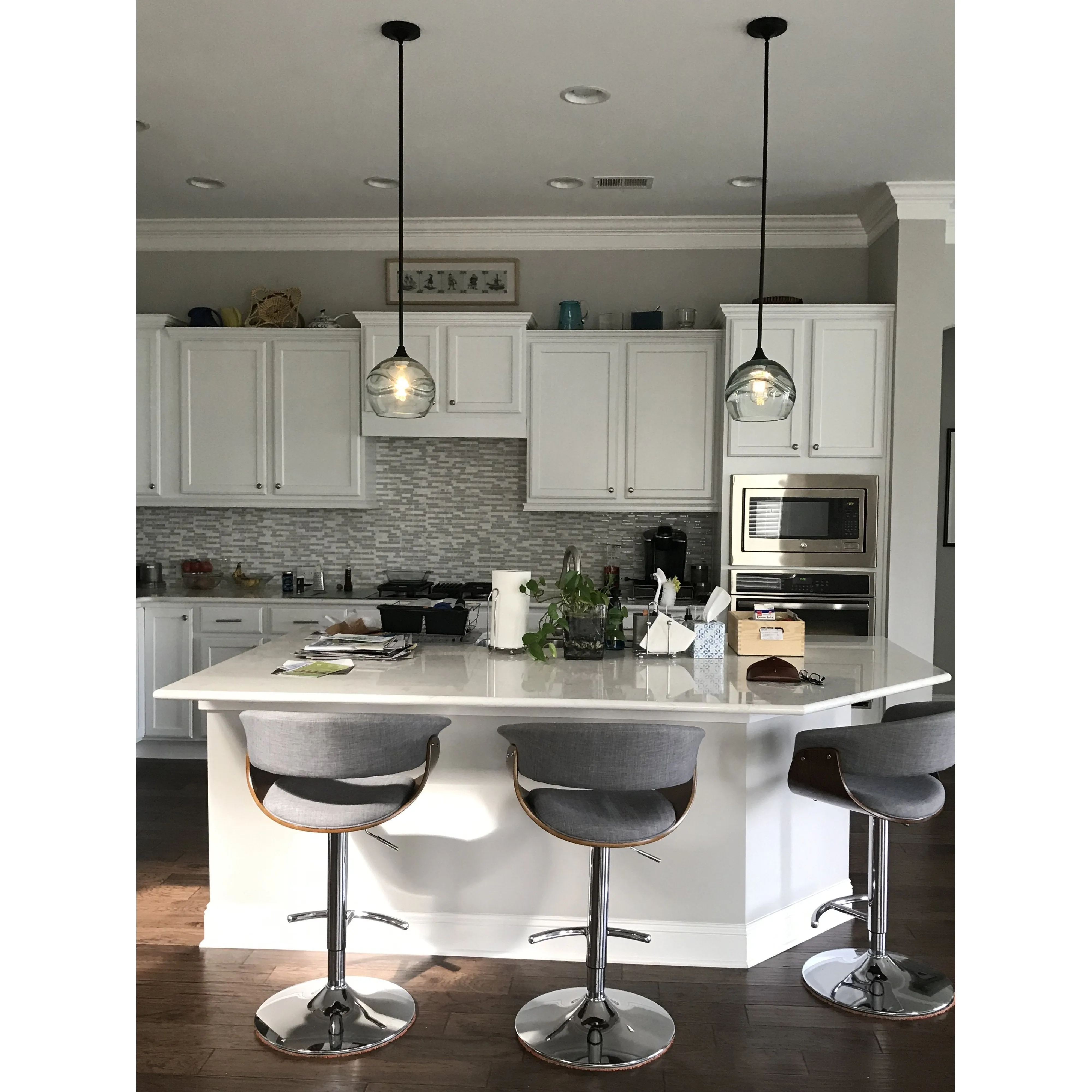 768 Swell: Single Pendant Light