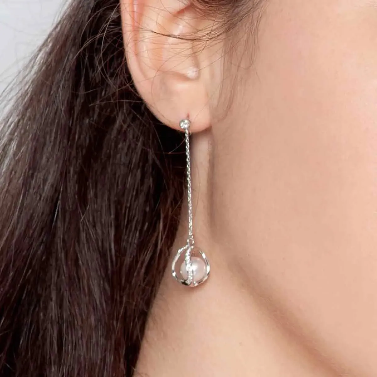 Akoya Pearl 18K White Gold Stand Out Designs Elegant Diamonds Hanging Earrings