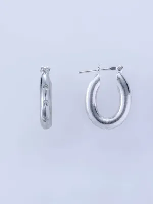 ANTWERP DIAMOND PIERCED EARRINGS
