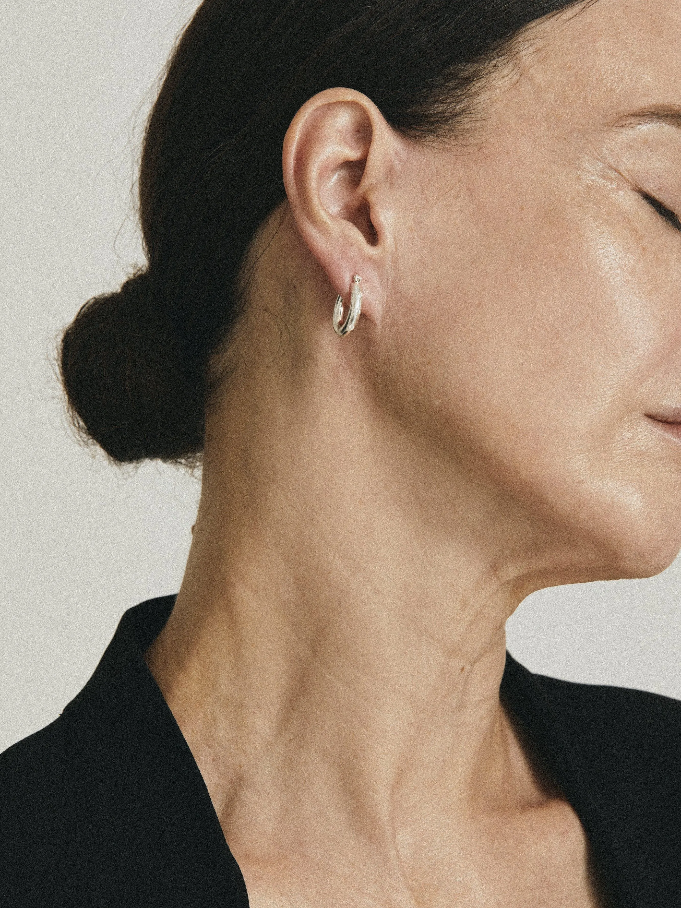 ANTWERP DIAMOND PIERCED EARRINGS