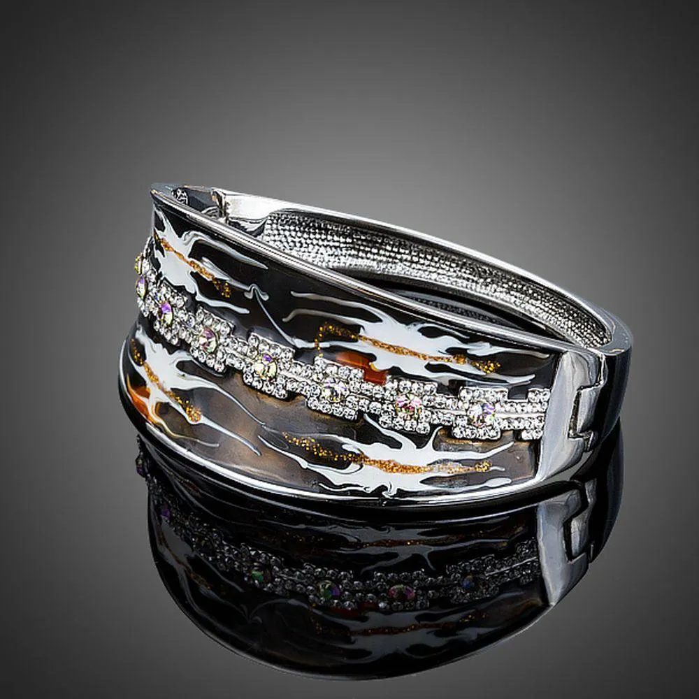 Artistic Windstorm Bangle
