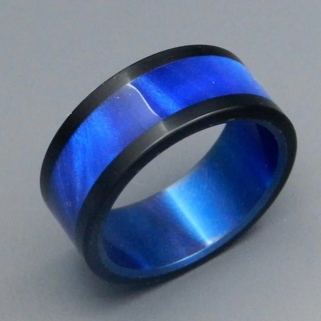Avec Tu | Men's Titanium Wedding Ring