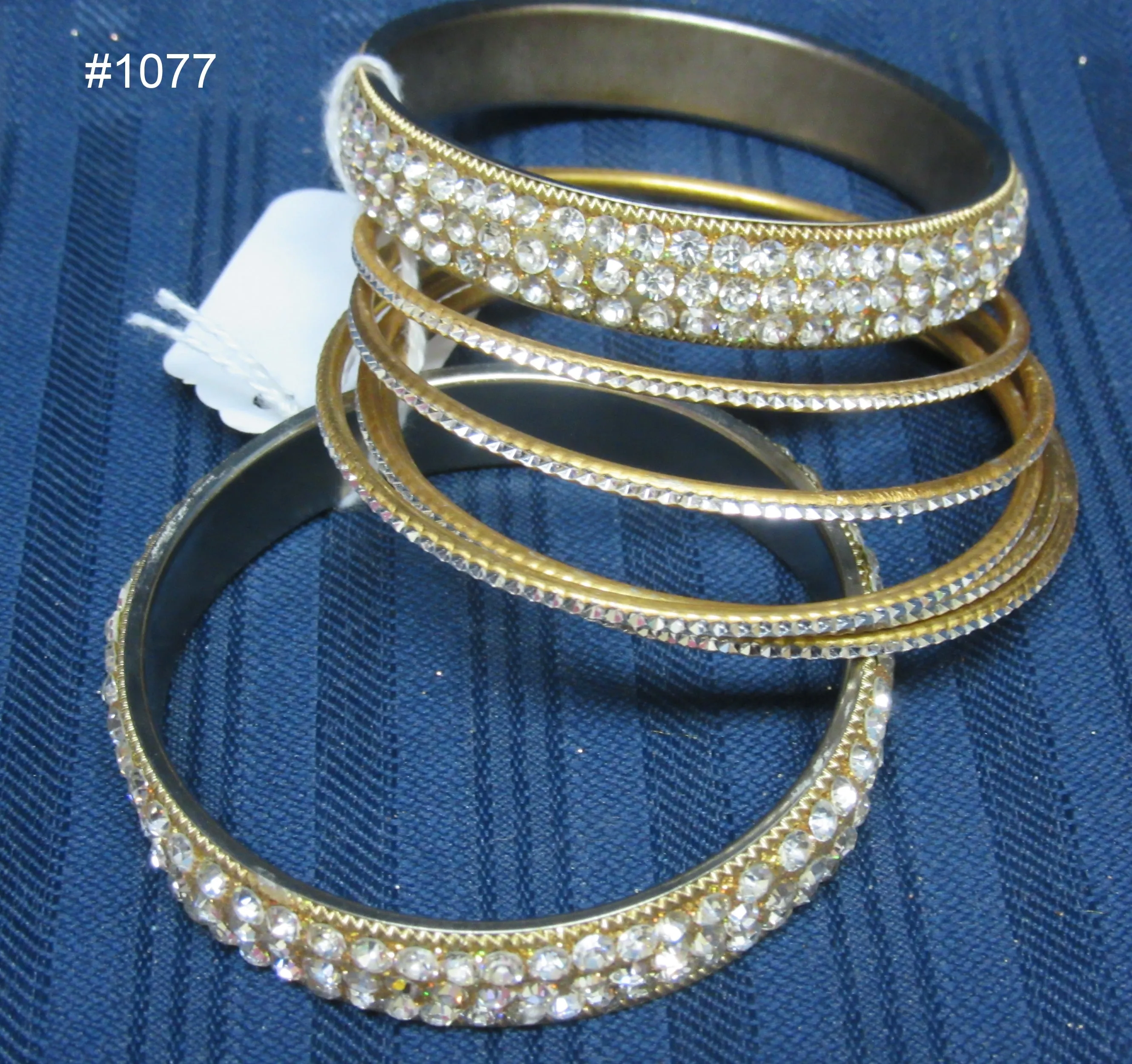 Bangles 1077 Gold Indian Tradition Bangles 7 Pieces Set Shieno Sarees