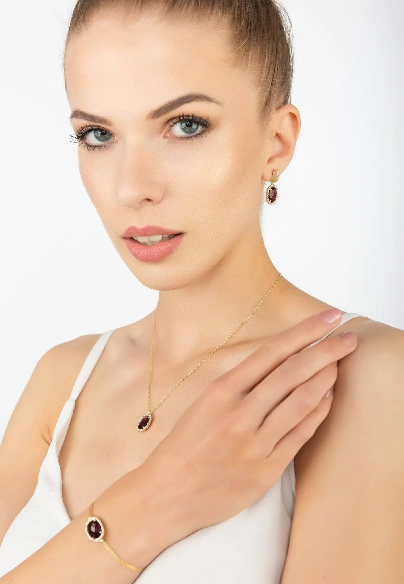 Beatrice Oval Gemstone Pendant Necklace Dipped in Gold