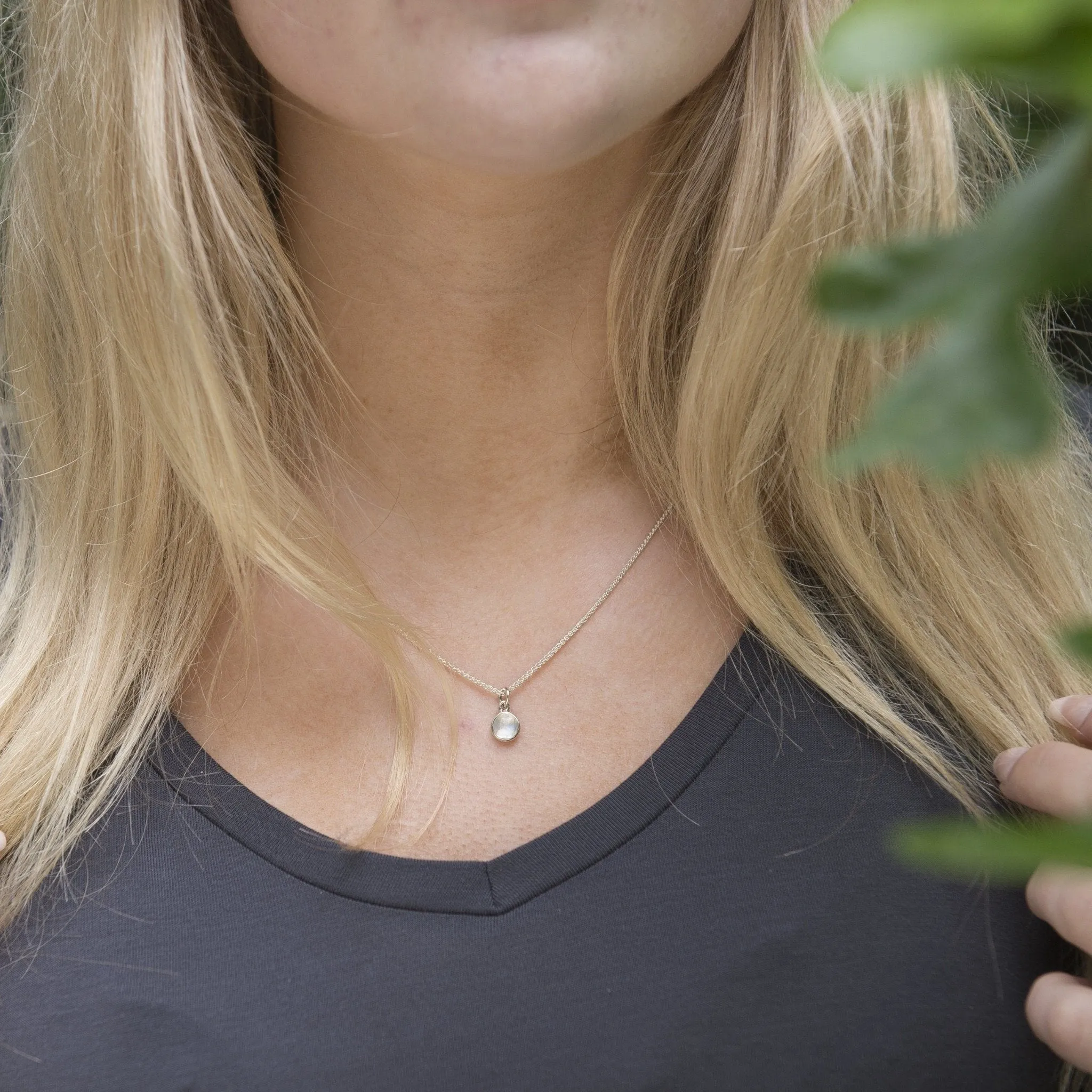 Black Onyx Single Gemstone Pendant