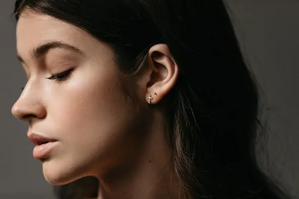 Blink Studs Gold