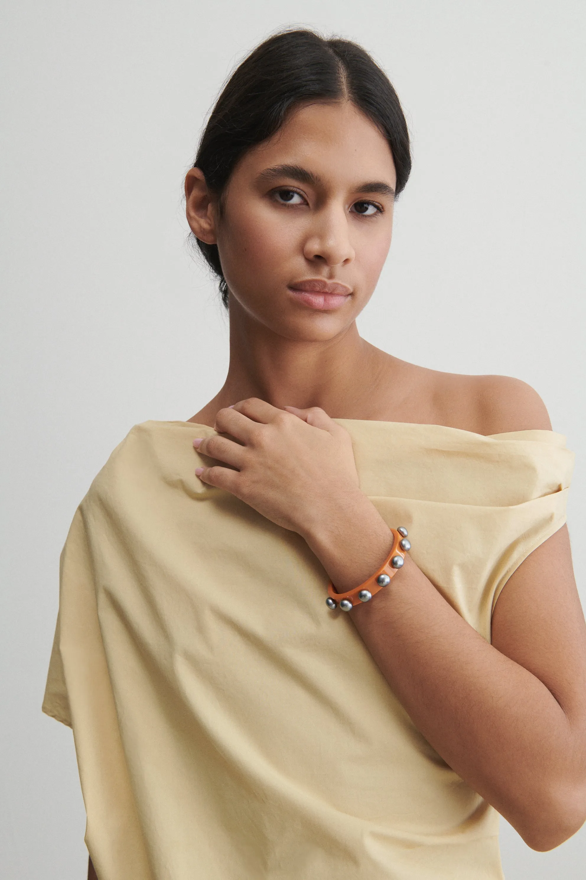 Buraca Pearl Cuff