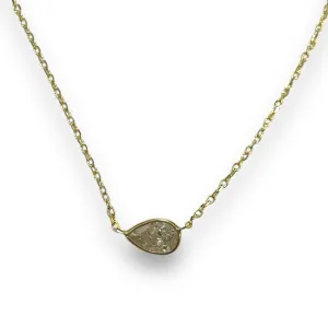 Charming 14K Yellow Gold 0.76ct Pear Natural Diamond Bezelled Necklace