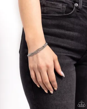 Delicate Darling • Silver