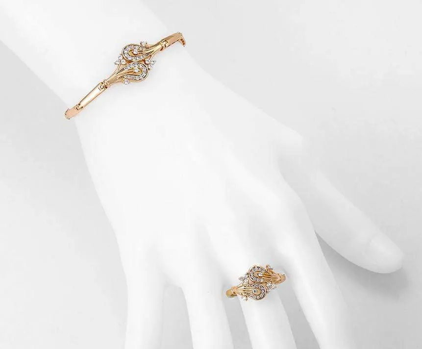 Elegant Crystal Set