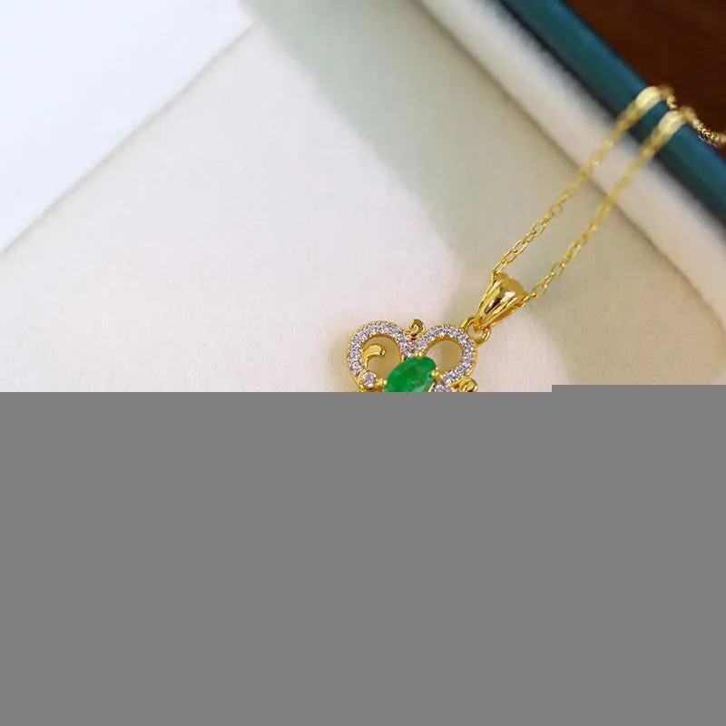 Emerald Crystals Key Pendant Light Luxury Delicate Green Gemstone Necklaces