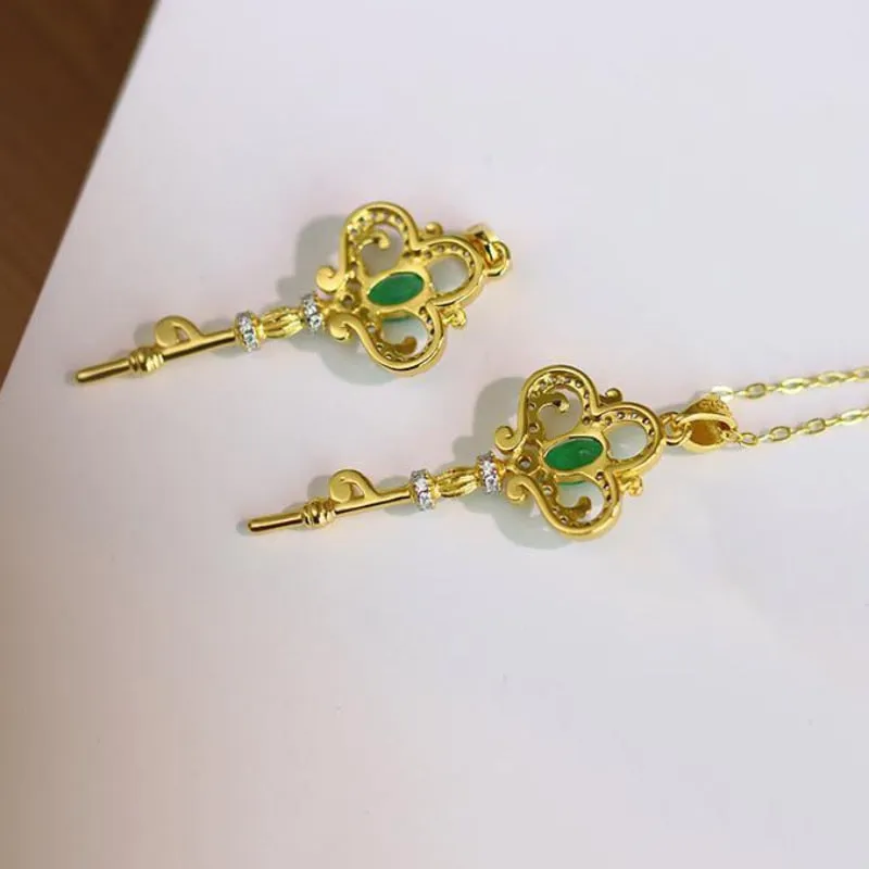 Emerald Crystals Key Pendant Light Luxury Delicate Green Gemstone Necklaces
