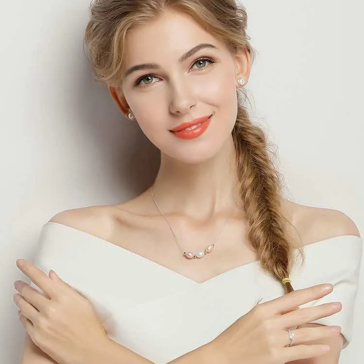 Freshwater Pearl Necklace Choker for Women