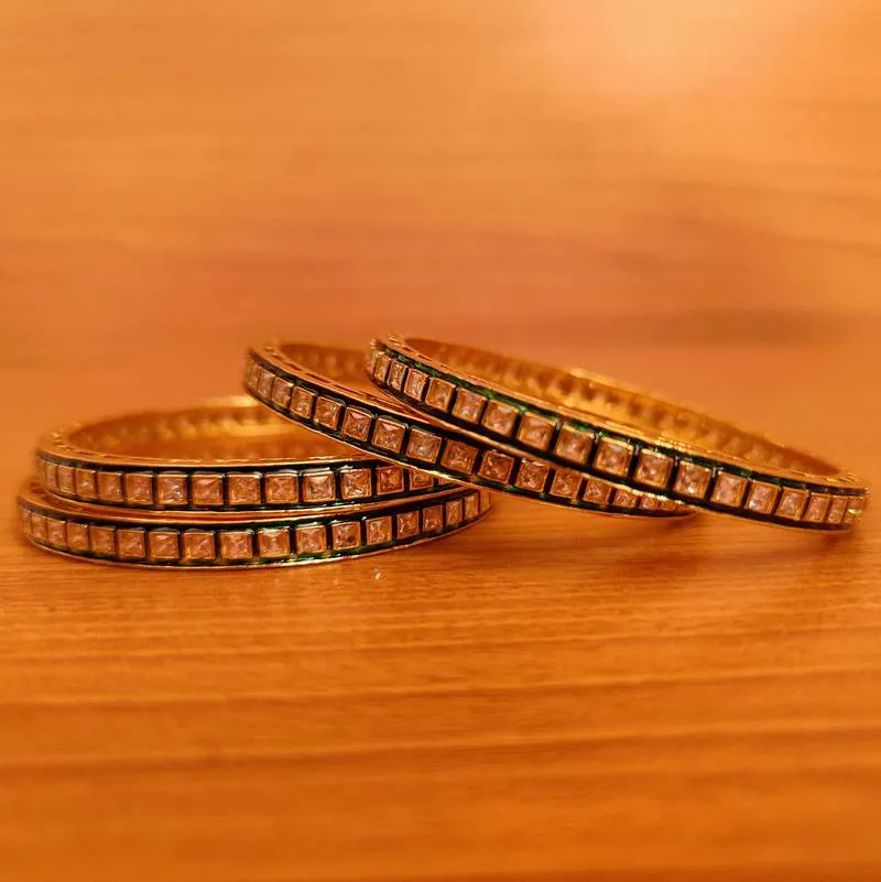 GREEN MEENAKARI POLKI STUDDED SET OF 4BANGLES