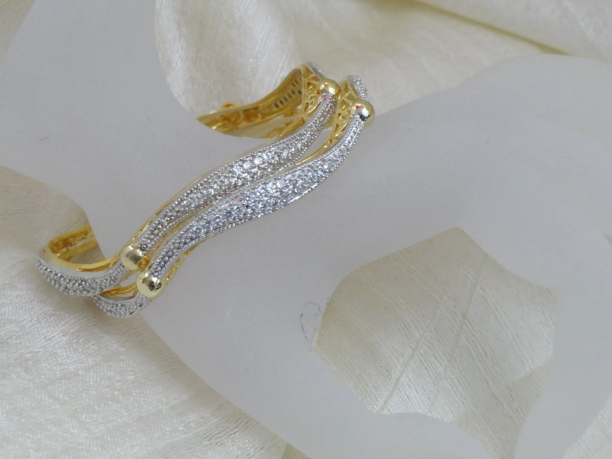 Handmade wedding bangle bracelets- "Shimmering Shoreline". Unique white stone wavy bracelet bangles. From Artikrti.