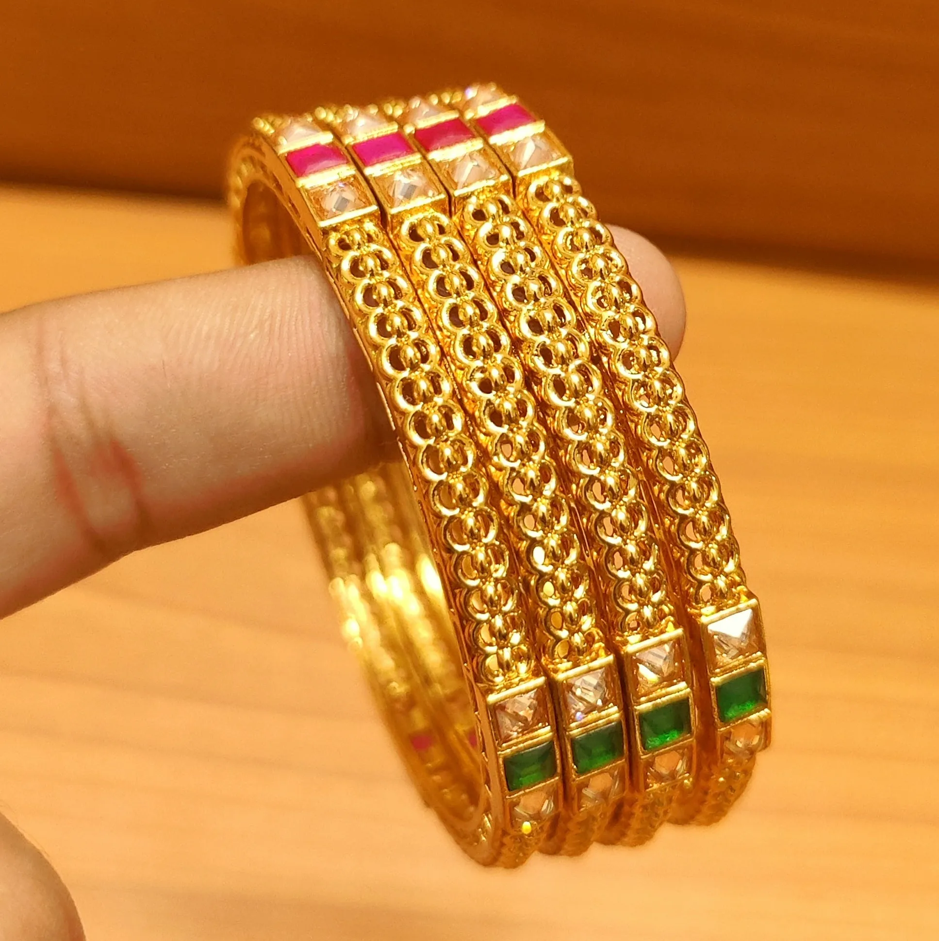 MULTICOLOUR GOLD PLATED SET OF 4 BANGLES
