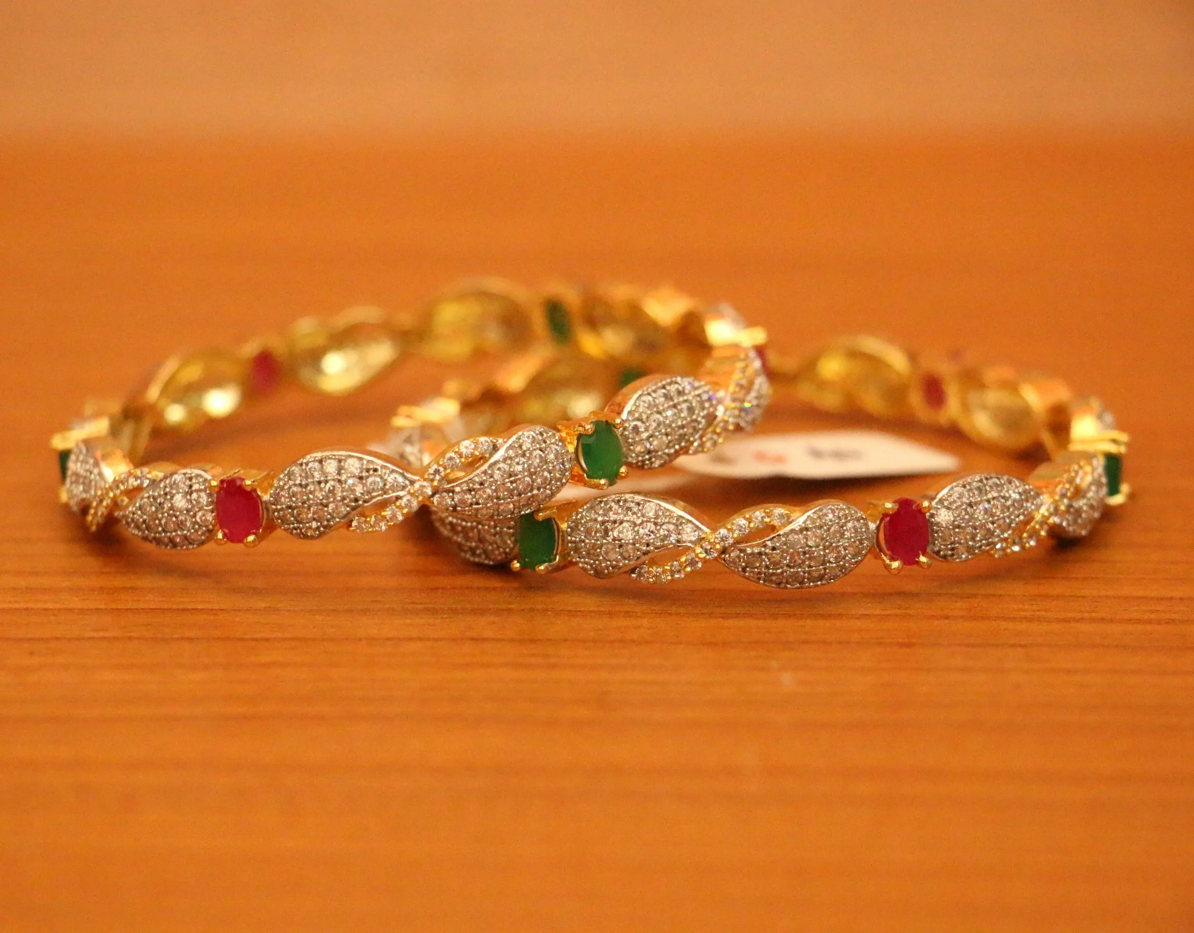 PAISLEY DIAMOND LOOK MULTICOLOUR BANGLES