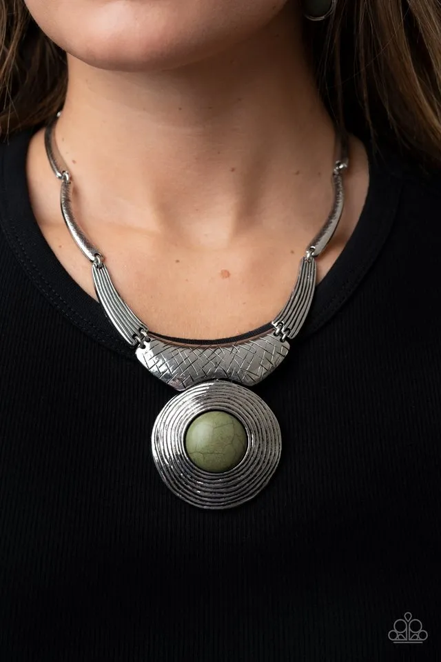Paparazzi Necklace ~ EMPRESS-ive Resume - Green