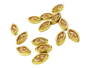 Peach Opaque Eye Kundan Stone (8x5 mm)