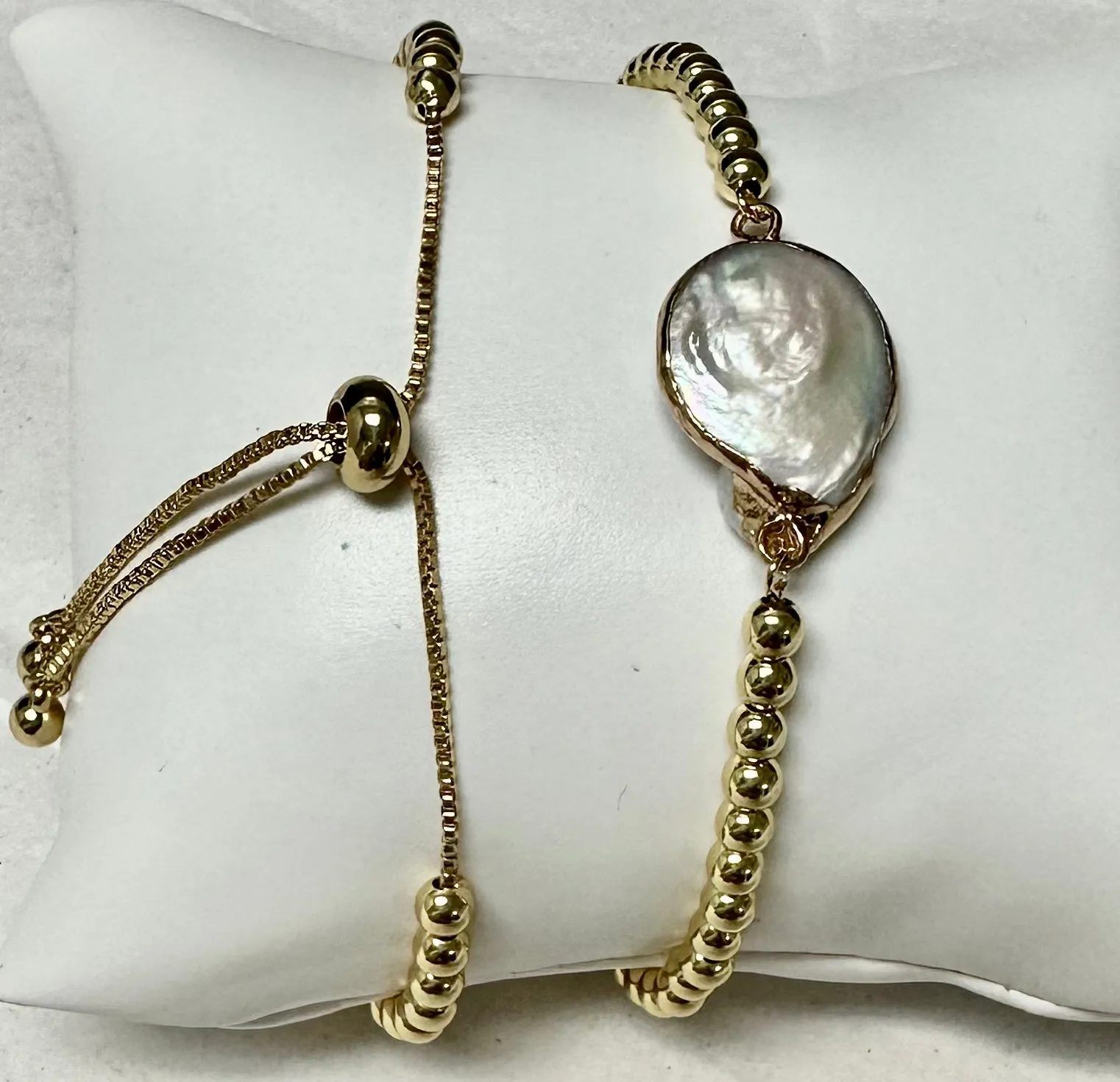 Pearl and Gold Ball Bracelet