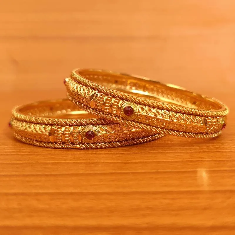 PINK ZIRCON GOLD PLATED LEAF PATERN BANGLES