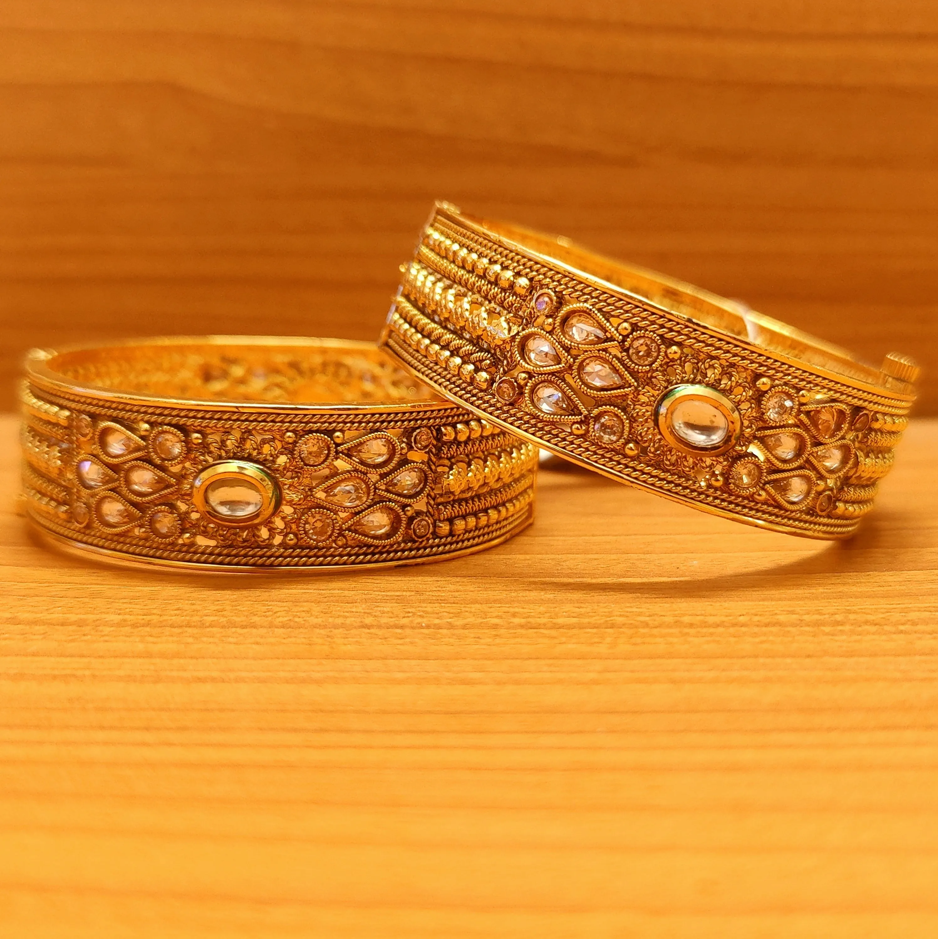 POLKI & KUNDAN LOOK GOLD PLATED OPENABLE BANGLES