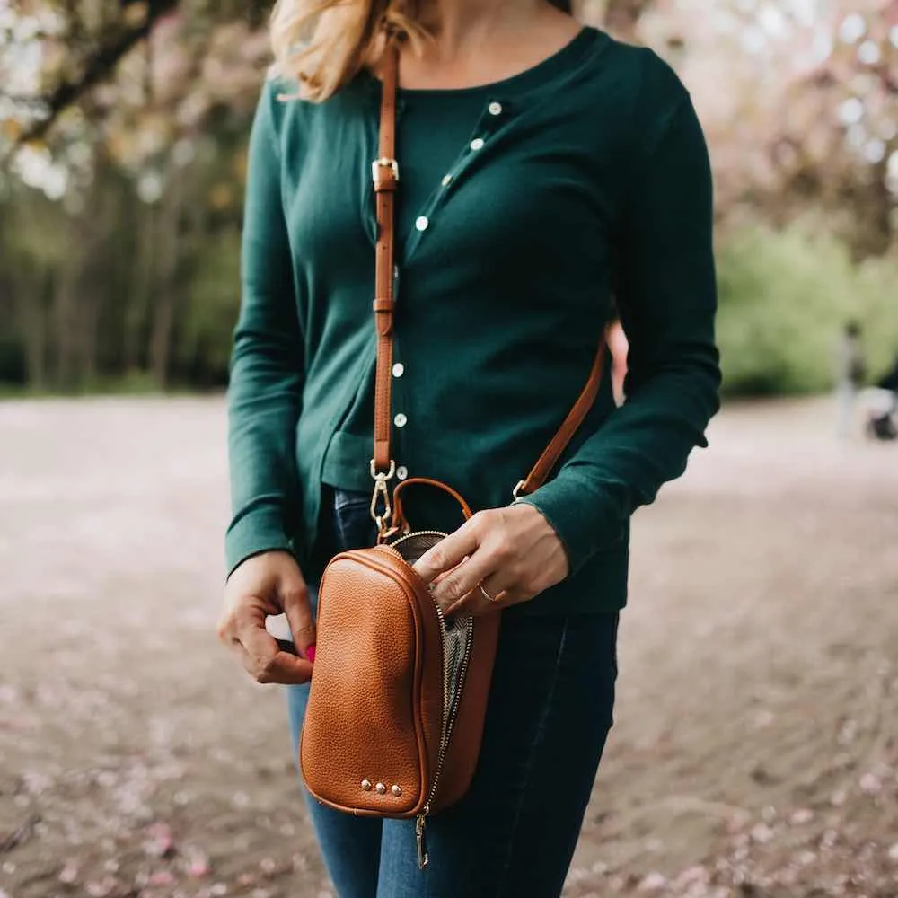 PRETTY SIMPLE Harlow Crossbody Bag