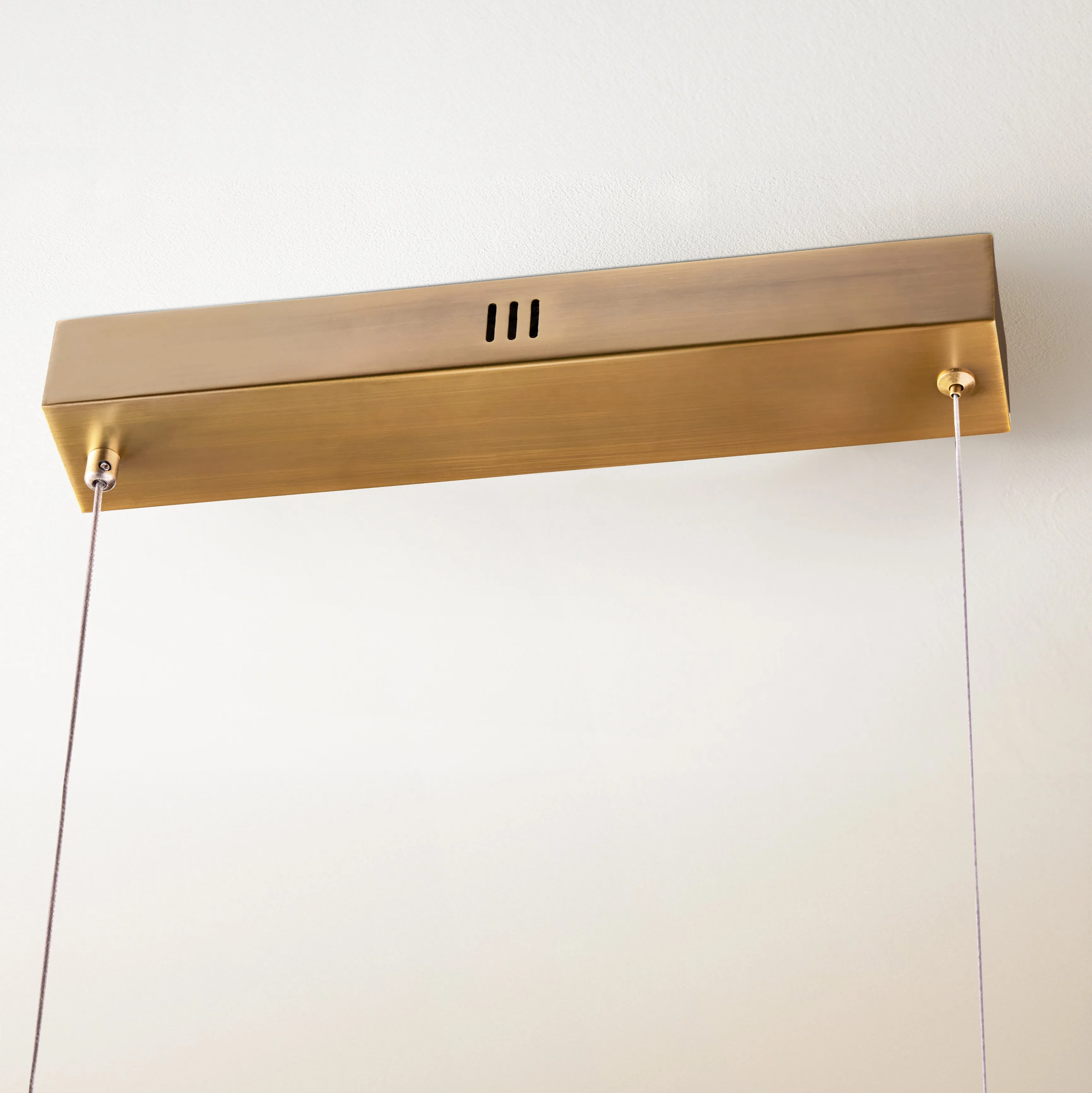 Roddy pendant in clear glass