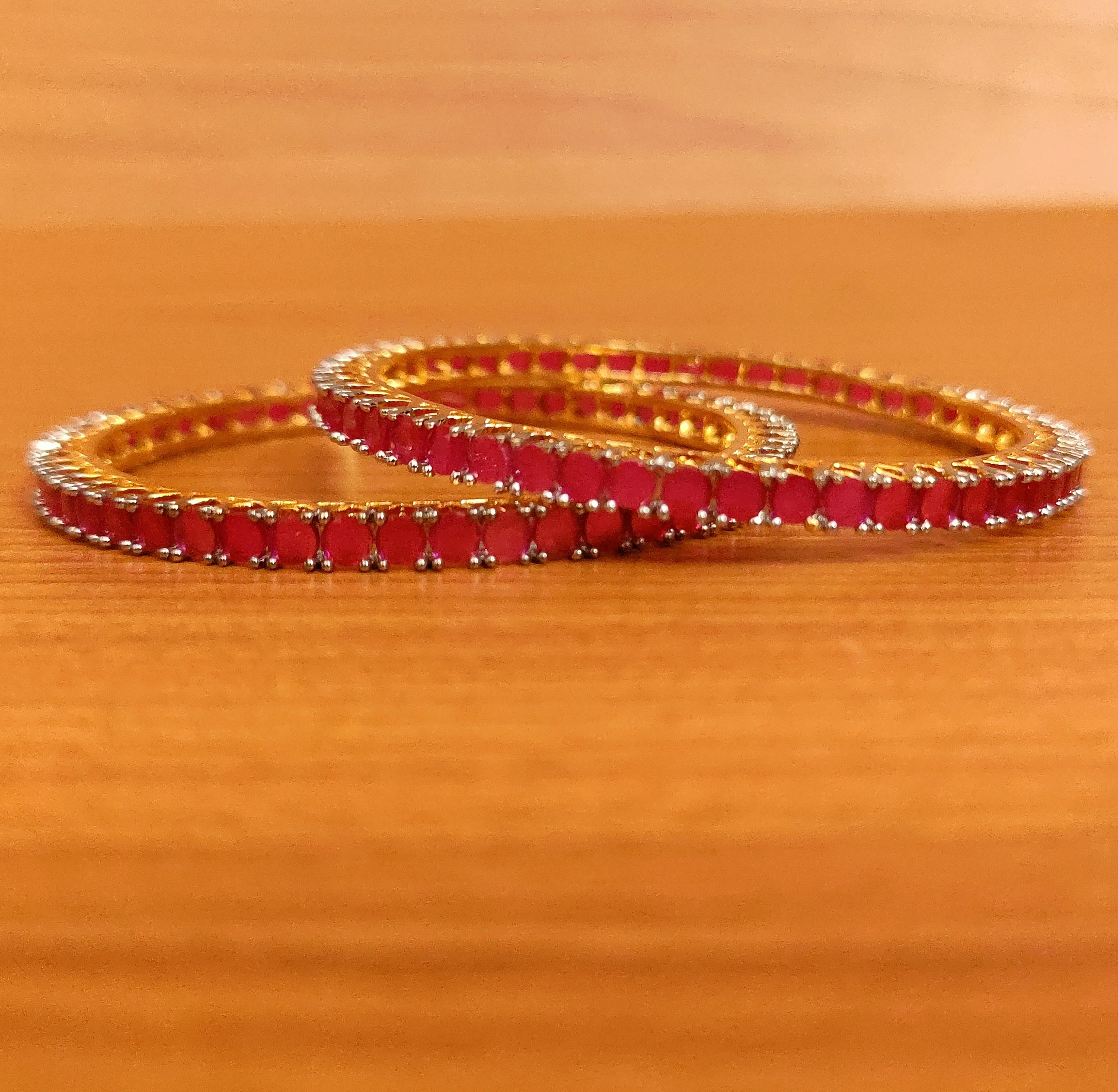 RUBY LOOK GOLD PLATED SINGLE LINE BANGLES