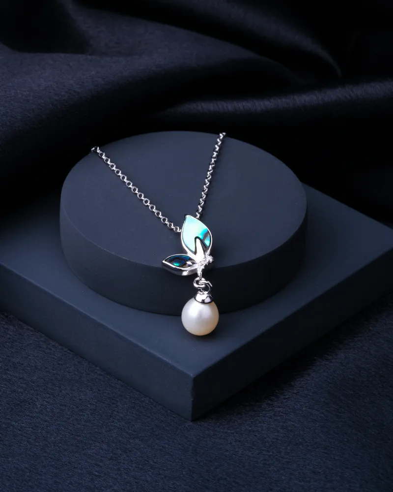 Silver Pendant Flutter
