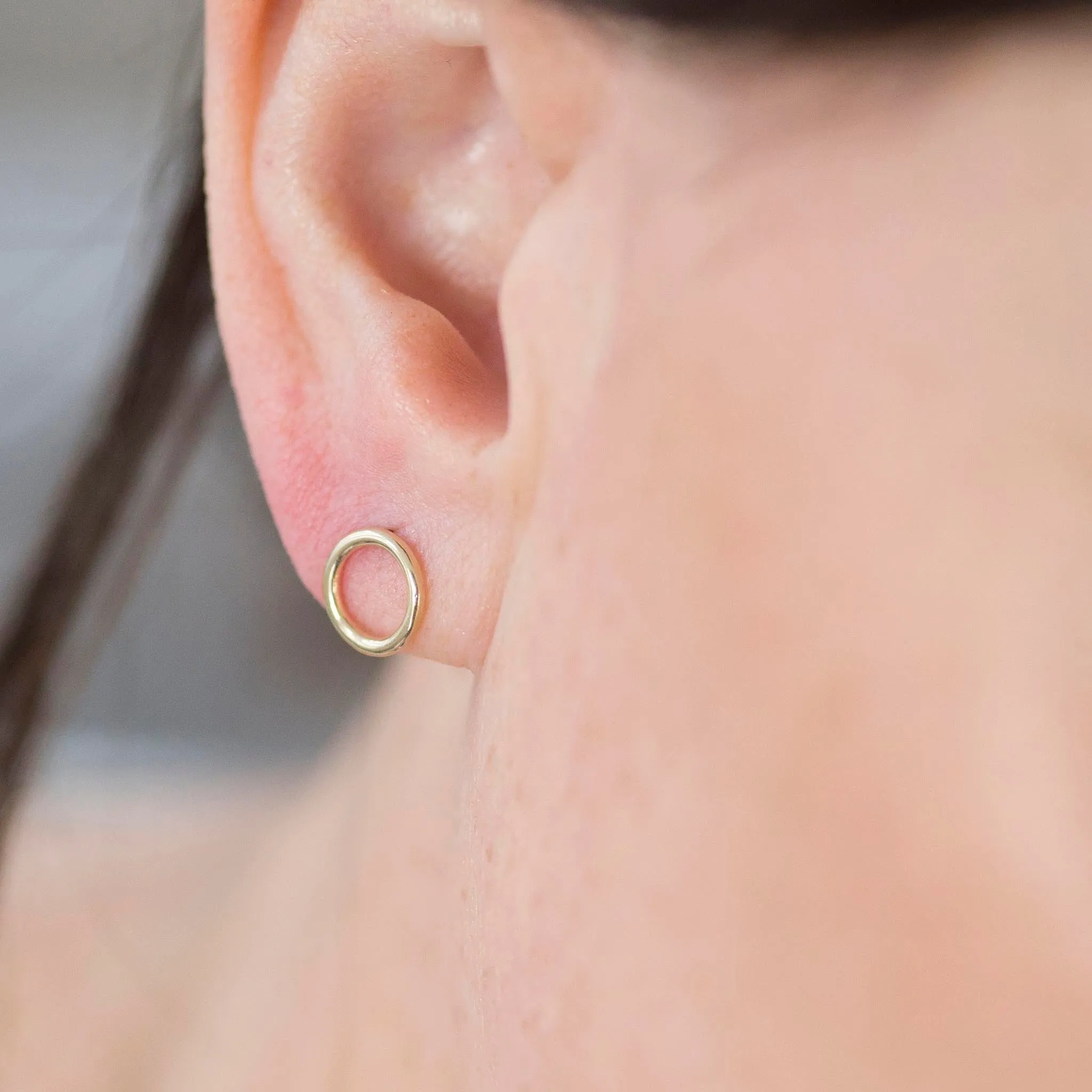 Simple 9ct Rose Gold Circle Studs