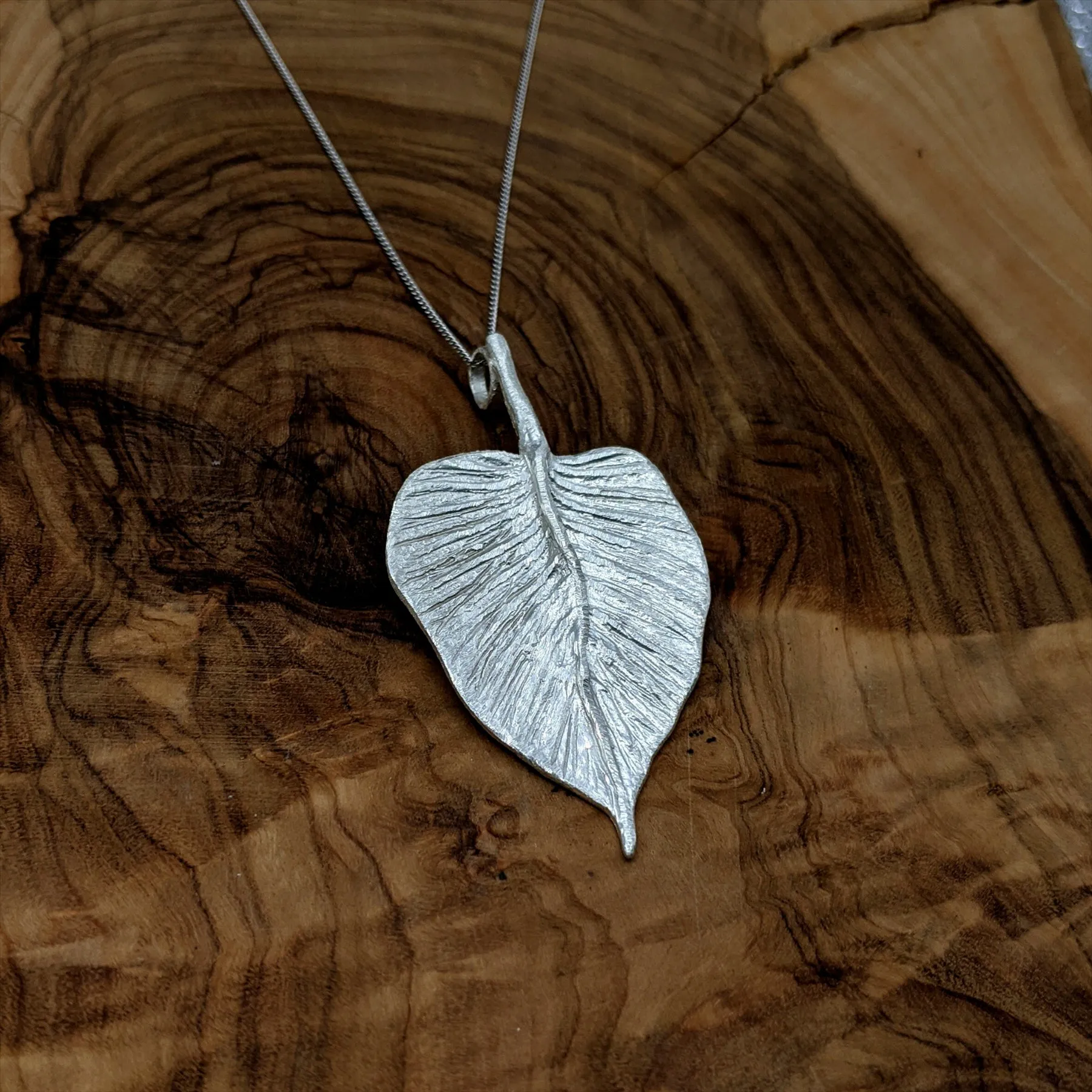 Sterling Silver Satin Large Detailed Textured Leaf Pendant Necklace