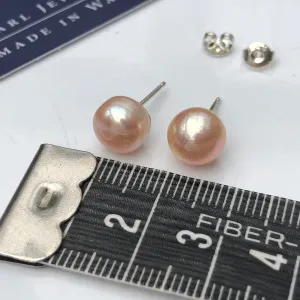 Stud Earrings: Peach large