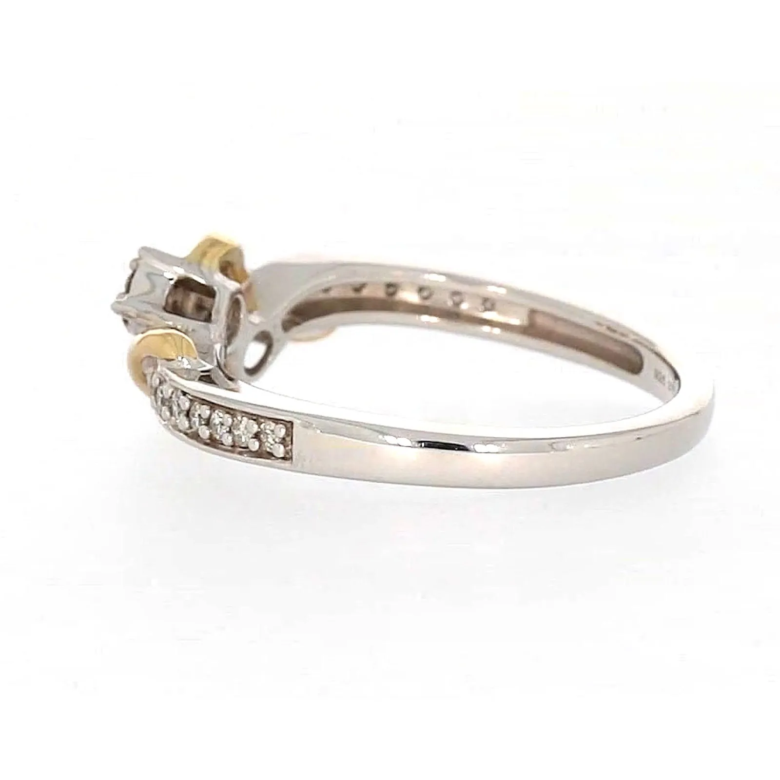 Tango Sterling Silver & 9ct Yellow Gold Round Brilliant Cut with 0.20 CARAT tw of Diamonds Ring