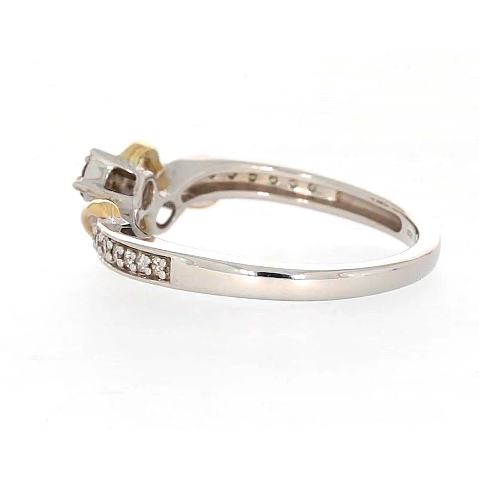 Tango Sterling Silver & 9ct Yellow Gold Round Brilliant Cut with 0.20 CARAT tw of Diamonds Ring