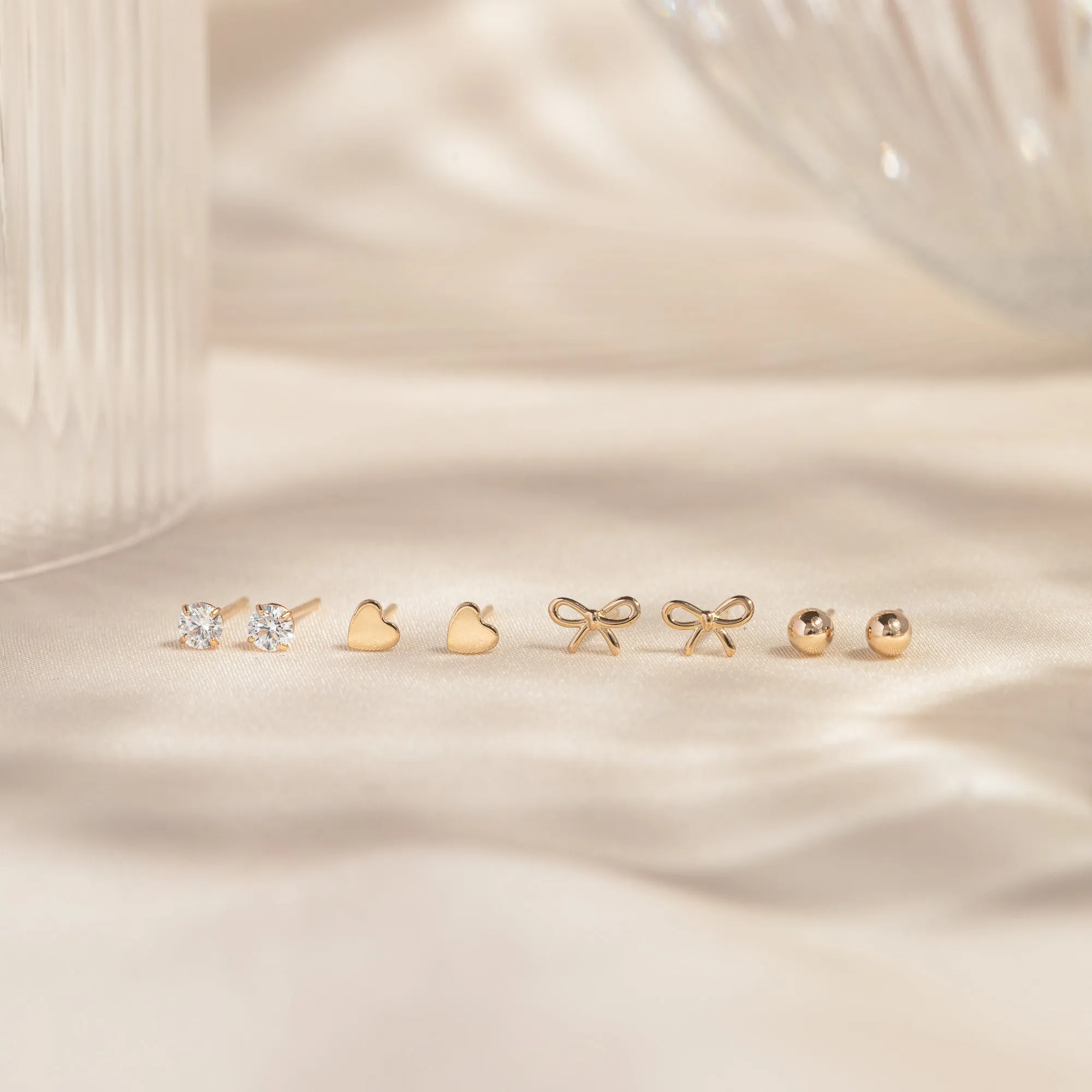 Tiny CZ Basket Stud Earrings