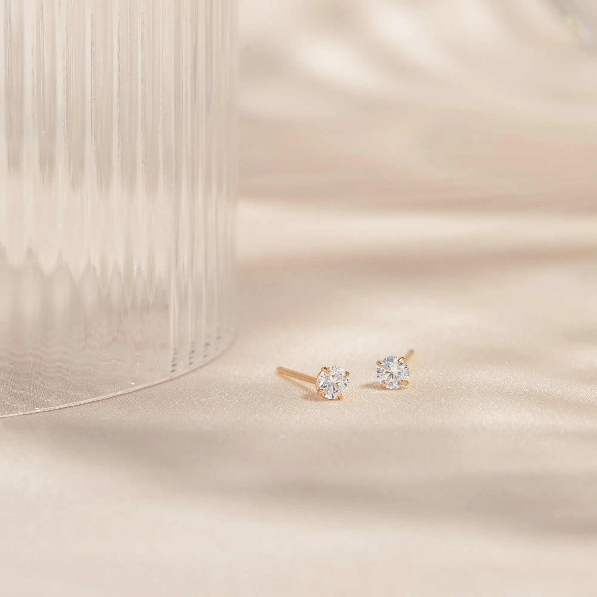 Tiny CZ Basket Stud Earrings