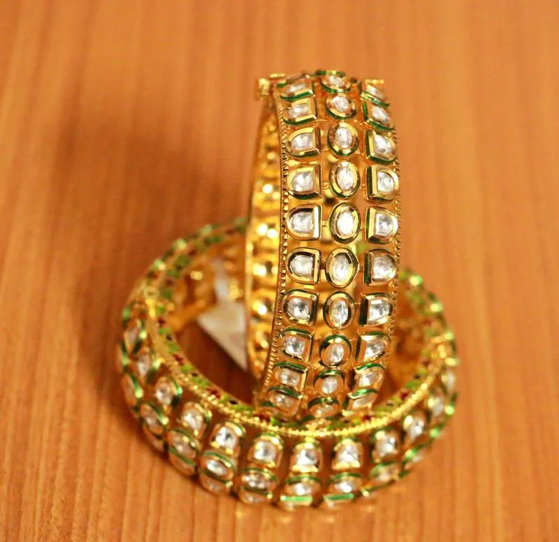 UNCUT KUNDAN POLKI BROAD RAJWADA BANGLES